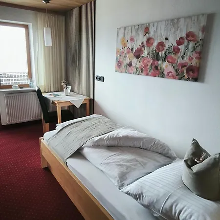 Fruehstueckspension Bilgeri 3*
