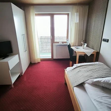 Guest house Fruehstueckspension Bilgeri 3*
